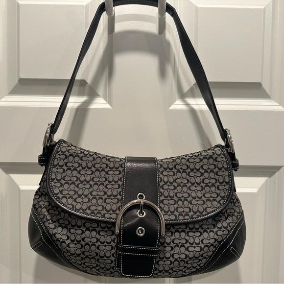 COACH Black Leather Gray Jacquard Signature Canvas Soho Hobo Bag (F042-6808) - Picture 2 of 8